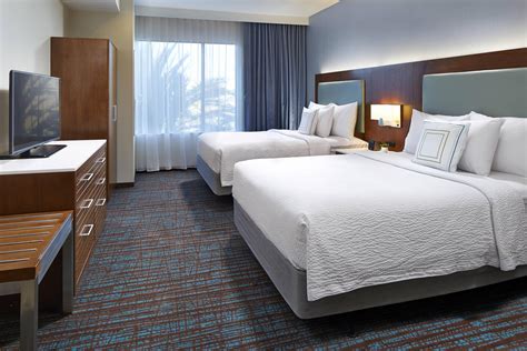 SpringHill Suites Hotel Amenities .
